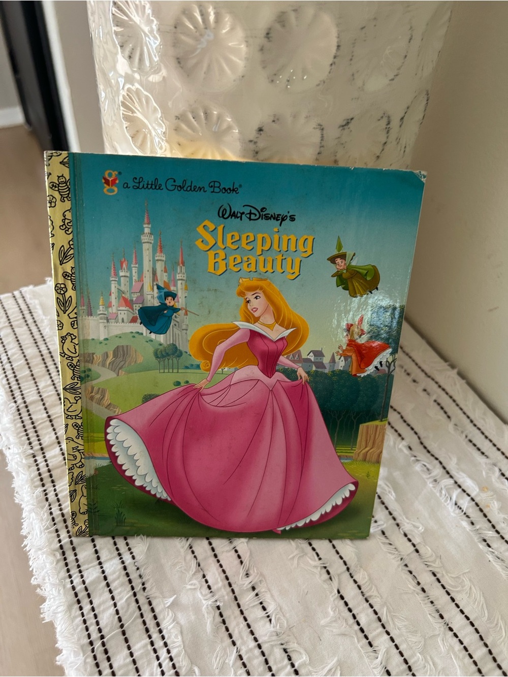 Little Golden Book Sleeping Beauty 2004 Walt Disney Kids Classic Story Book